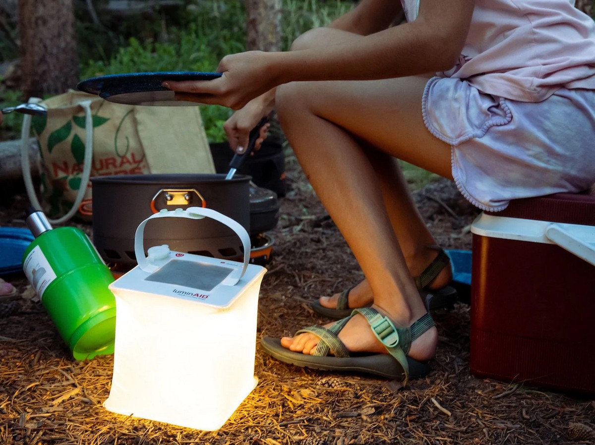 Solar led udendørs lampe - 2i1 bærbar campinglampe + oplader
